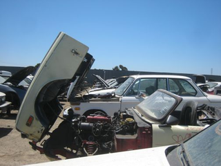 Illustration for article titled Junkyard Jackpot: BMW 2002, Corolla GT-S, Triumph Spitfire